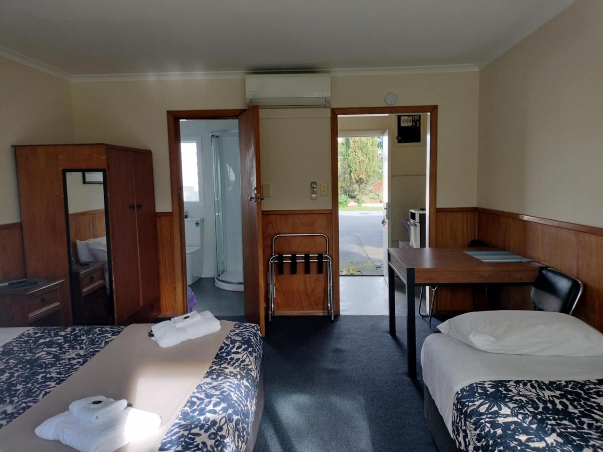 Otaki Motel Exterior photo